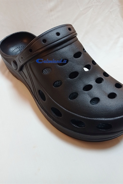 Ciabatta per uomo modello crocs per giardino, casa e mare