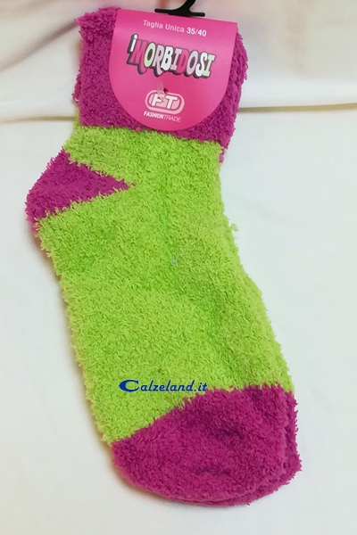 green and fuchsia cheochlon sock